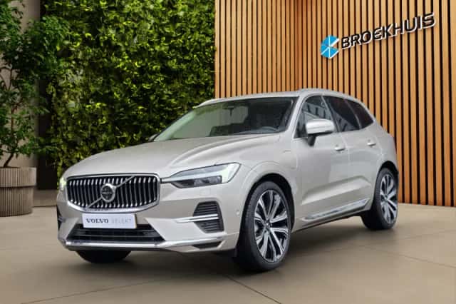 Volvo XC60 (2025) thumbnail 1