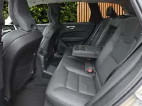 Volvo XC60 (2025) thumbnail 7