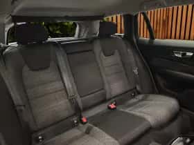 Volvo V60 (2023) thumbnail 23