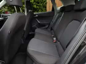 SEAT Arona (2022) thumbnail 6