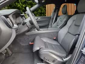 Volvo XC60 (2025) thumbnail 5