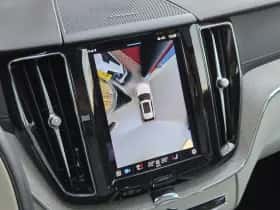Volvo XC60 (2022) thumbnail 16