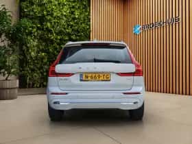 Volvo XC60 (2022) thumbnail 10
