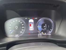 Volvo XC40 (2022) thumbnail 13