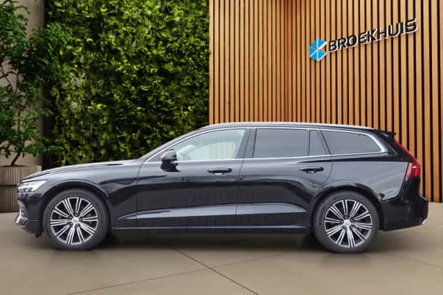 Volvo V60 (2020) thumbnail 4