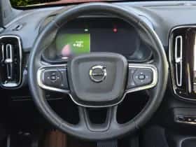 Volvo EX40 (2025) thumbnail 12