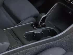 Volvo EX40 (2025) thumbnail 16