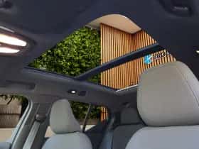 Volvo EX40 (2025) thumbnail 6