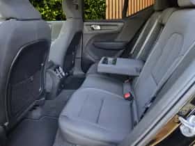 Volvo EX40 (2025) thumbnail 7