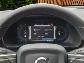 Volvo EX40 (2024) thumbnail 13