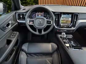 Volvo V60 (2022) thumbnail 11