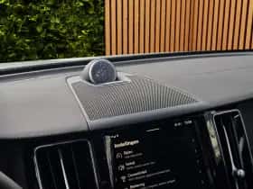 Volvo XC60 (2024) thumbnail 12