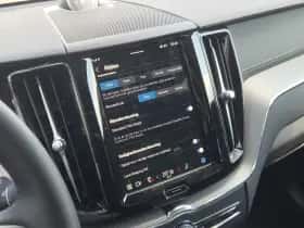 Volvo XC60 (2024) thumbnail 14