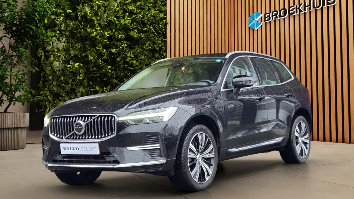 Volvo XC60 (2022) — foto 1