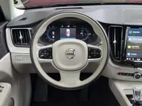 Volvo XC60 (2022) thumbnail 12