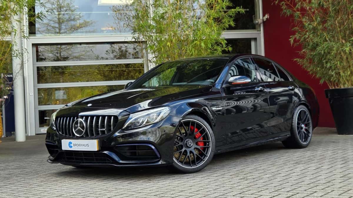 Mercedes-Benz C-Klasse (2016) — foto 1