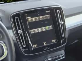 Volvo XC40 (2021) thumbnail 14