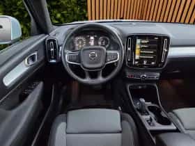 Volvo XC40 (2021) thumbnail 10