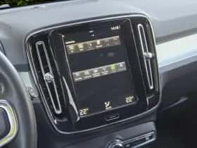 Volvo XC40 (2020) thumbnail 14