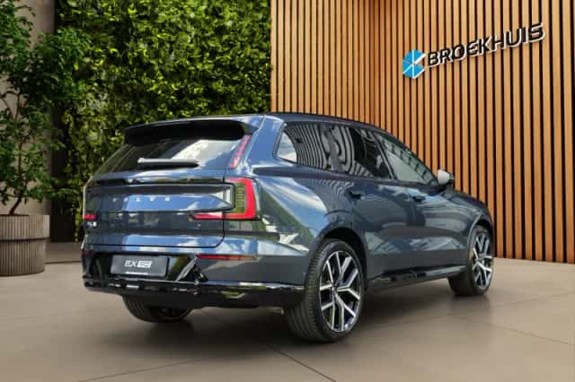 Volvo EX90 (2026) thumbnail 2