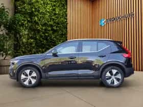 Volvo XC40 (2022) thumbnail 4