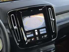 Volvo XC40 (2023) thumbnail 14