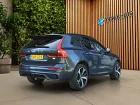 Volvo XC60 (2023) thumbnail 2