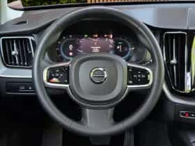 Volvo XC60 (2023) thumbnail 12