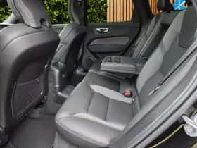 Volvo XC60 (2025) thumbnail 7