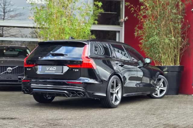 Volvo V60 (2026) thumbnail 2