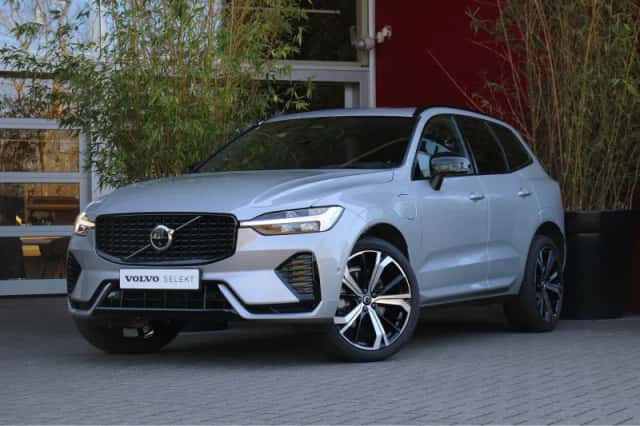 Volvo XC60 (2021) thumbnail 1