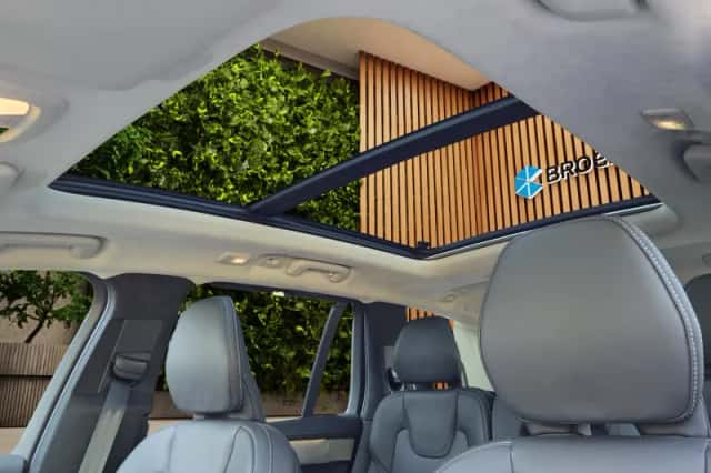 Volvo XC90 (2025) thumbnail 6