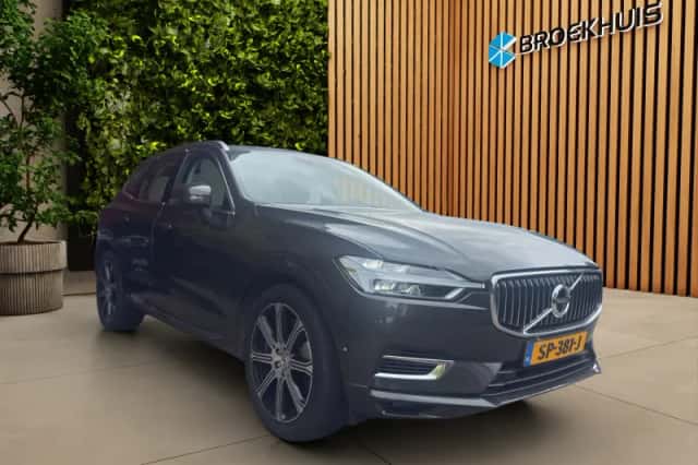 Volvo XC60 (2018) thumbnail 5