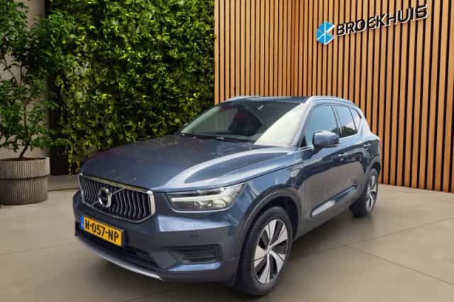 Volvo XC40 (2021) thumbnail 1