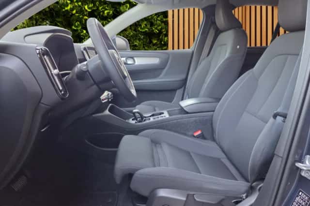 Volvo XC40 (2021) thumbnail 5