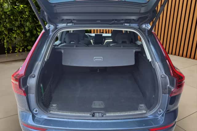 Volvo XC60 (2025) thumbnail 6