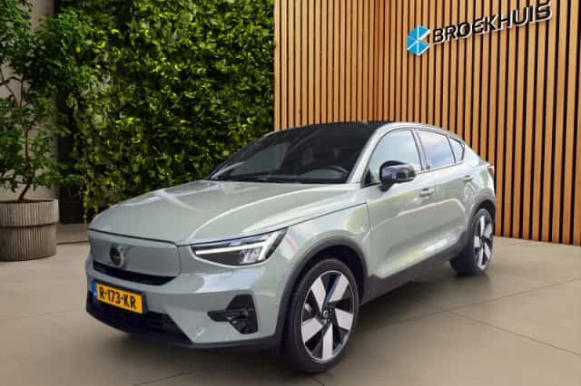 Volvo C40 (2022) thumbnail 1