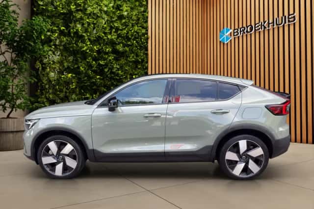 Volvo C40 (2022) thumbnail 3