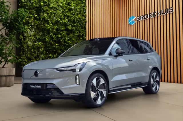 Volvo EX90 (2025) thumbnail 1