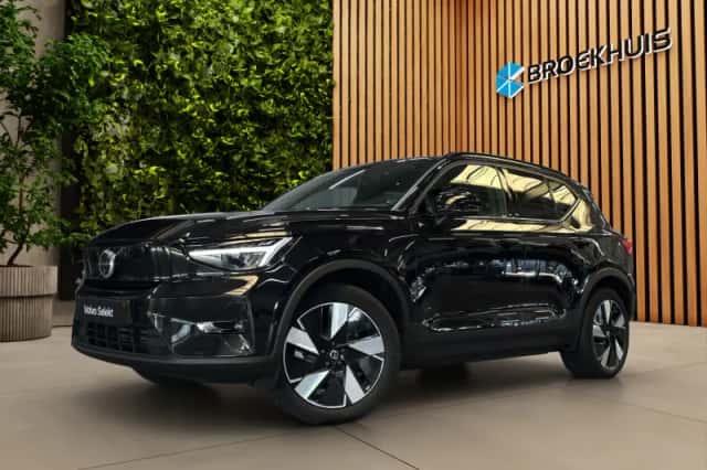 Volvo XC40 (2023) thumbnail 1