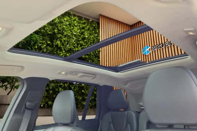 Volvo XC90 (2022) thumbnail 6
