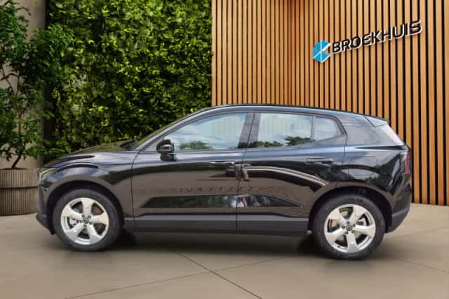Volvo EX30 (2026) thumbnail 4