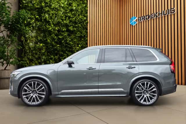 Volvo XC90 (2026) thumbnail 4