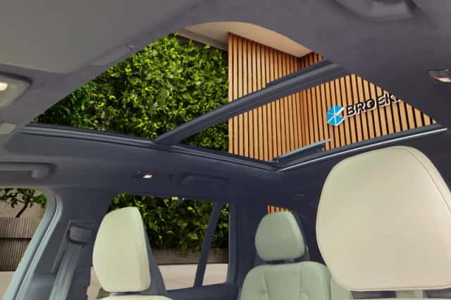 Volvo XC90 (2026) thumbnail 6