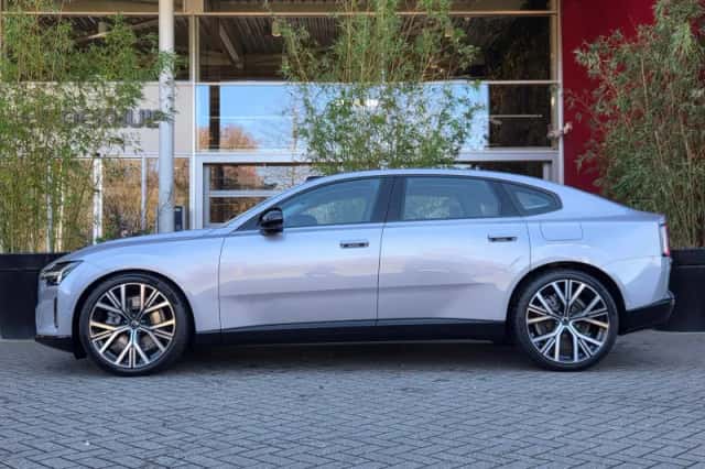 Volvo ES90 (2025) thumbnail 4