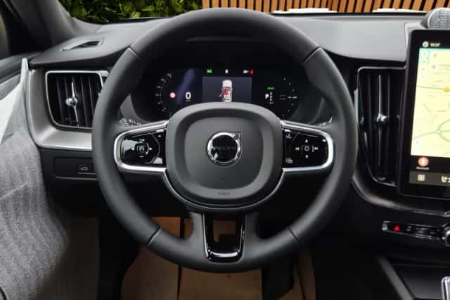 Volvo XC60 (2026) thumbnail 5
