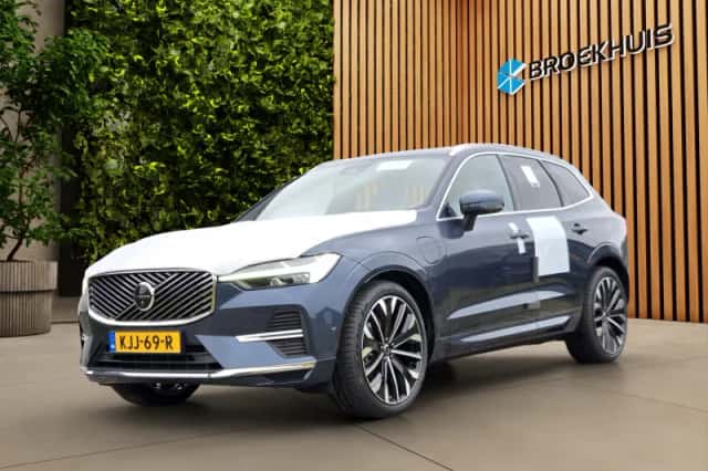 Volvo XC60 (2026) thumbnail 1