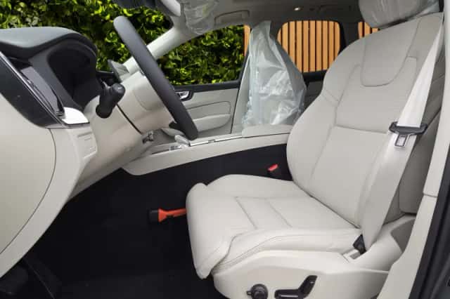 Volvo XC60 (2026) thumbnail 6
