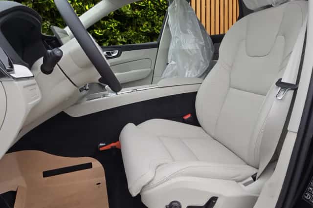 Volvo XC60 (2026) thumbnail 6