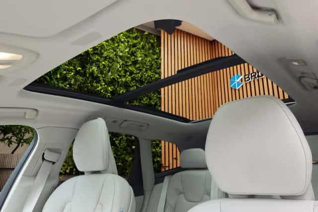 Volvo XC60 (2026) thumbnail 6